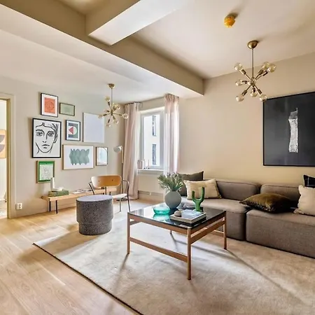 Magnificent Modern — Gamle Oslo/ Bjorvika Lägenhet