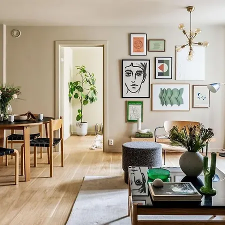 Magnificent Modern — Gamle Oslo/ Bjorvika Oslo