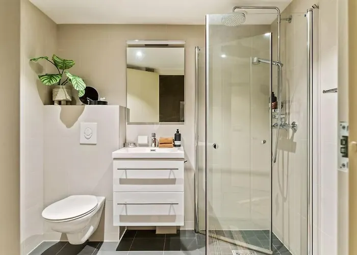 Magnificent Modern — Gamle Oslo/ Bjorvika * Oslo