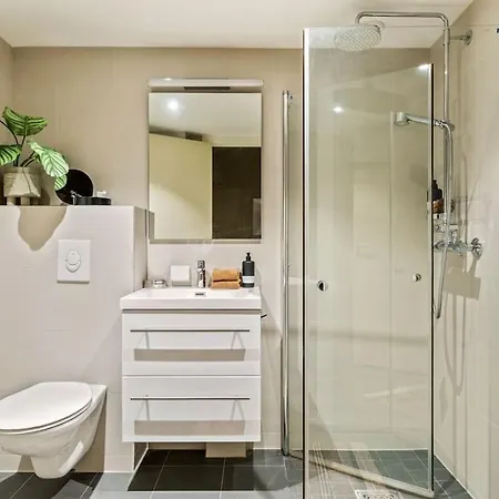 Magnificent Modern — Gamle Oslo/ Bjorvika * Oslo